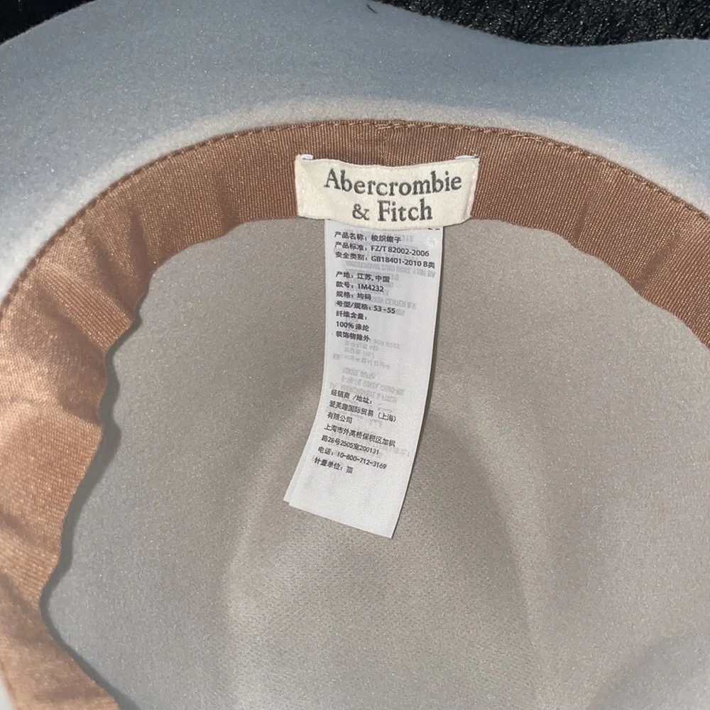 Abercrombie & Fitch Grey hat w/ bow - Picture 3 of 4